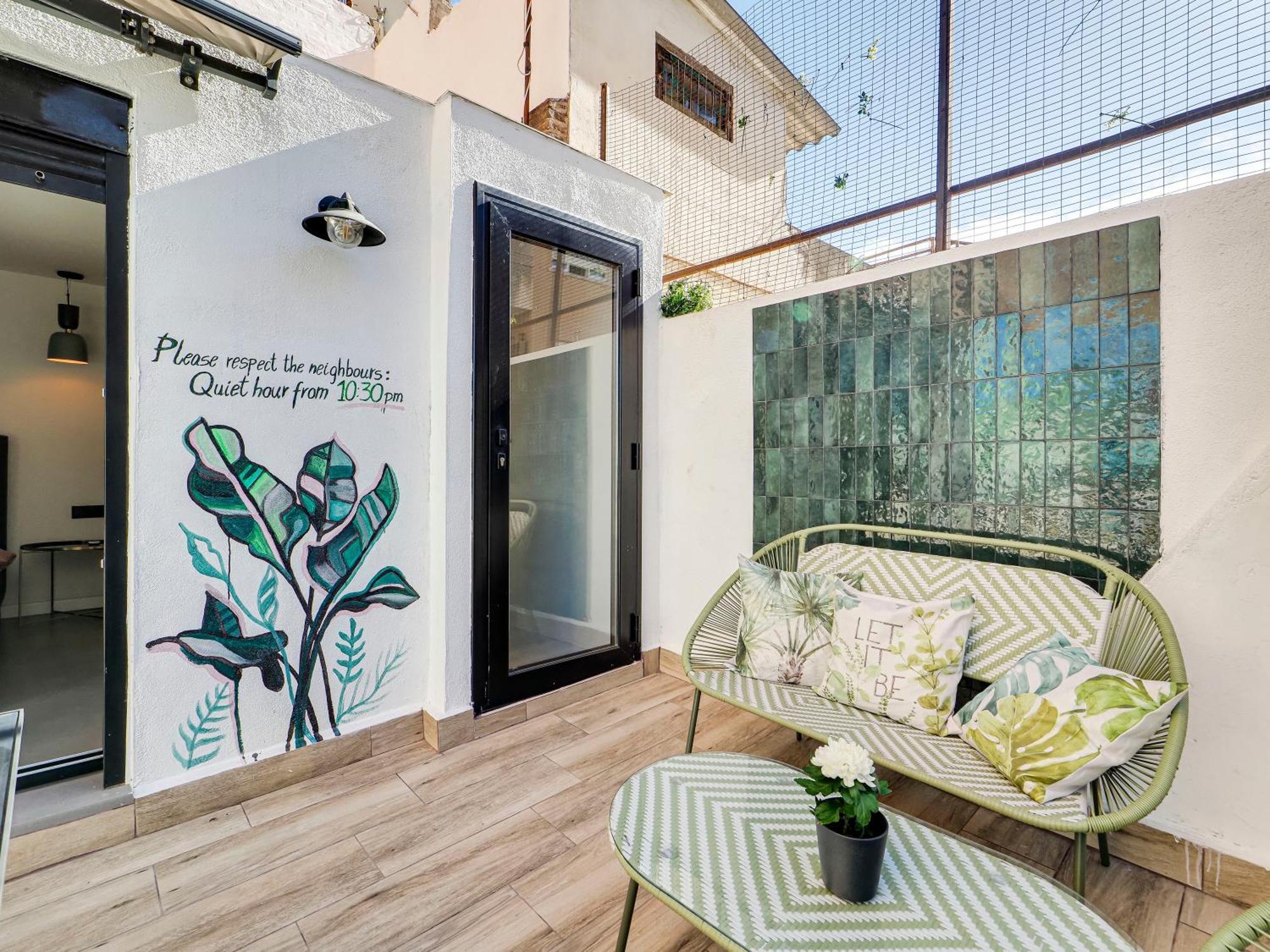 Townhouse With Private Terrace And 4 Bedrooms L’Hospitalet de Llobregat Exterior foto